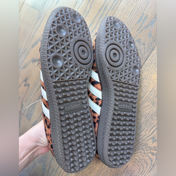 Adidas Leopard Samba OG 🐆♥️ - Picture 3 of 5